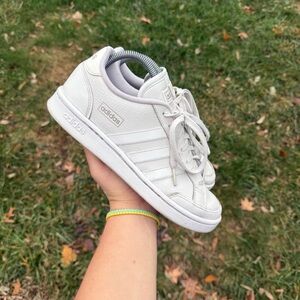 Women’s Adidas Grand Court 2.0 Triple White Shoes Sneakers PWJ 001004 Size 7.5